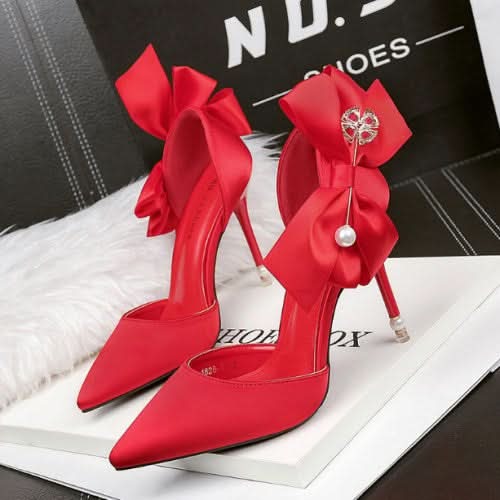 Korean Style Red Rhinestone Bow High Heels – Women's Pointed Toe with elegant bow detail and rhinestones.