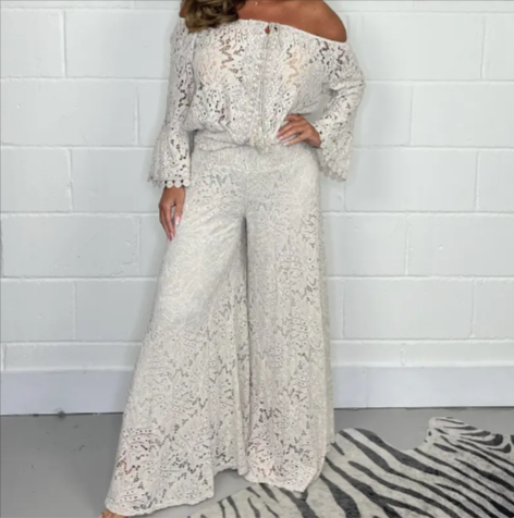 Lace Blouse & Pants Fashion Set